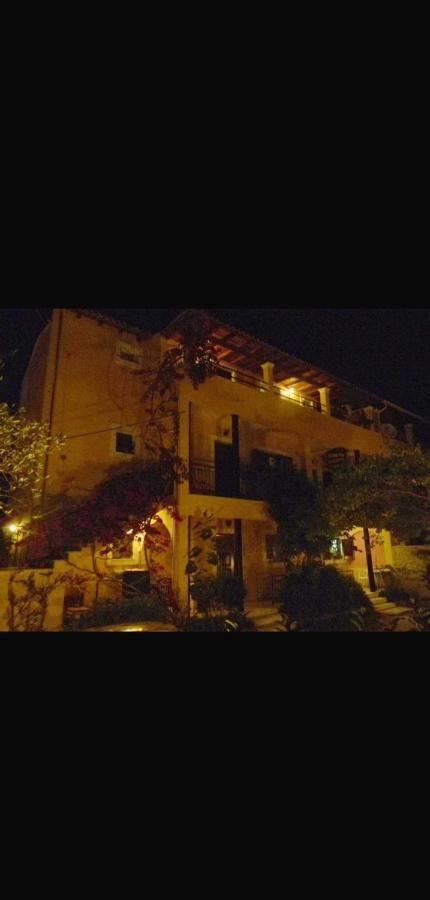 Villa Efterpi Kontokali Exteriér fotografie