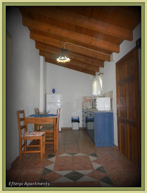 Villa Efterpi Kontokali Pokoj fotografie